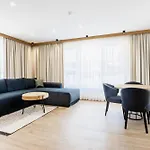 Hotell Natura Seasons Boutique 4*