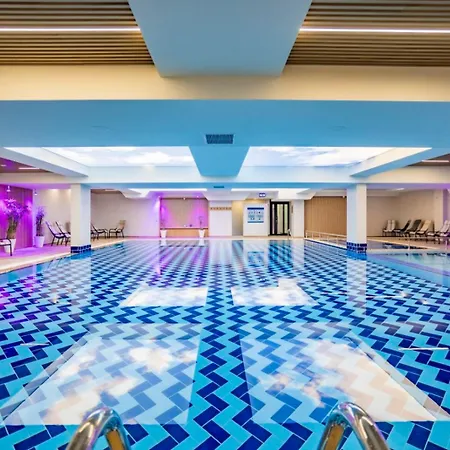 Natura Seasons Boutique Hotel 4*