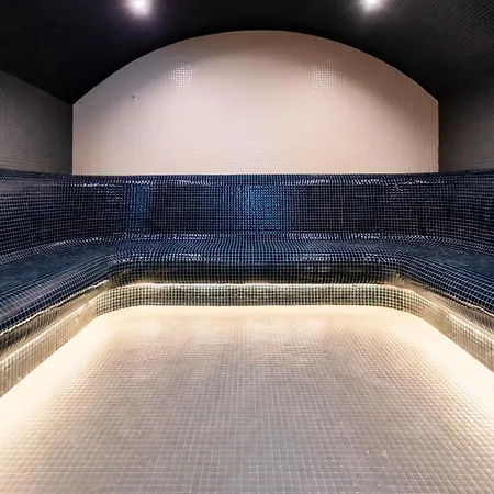 Natura Seasons Boutique 부르가스