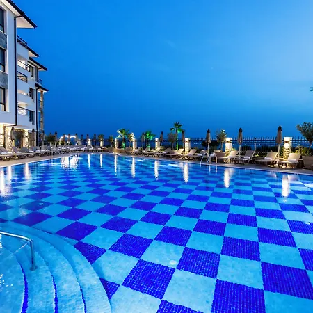 Natura Seasons Boutique Szálloda