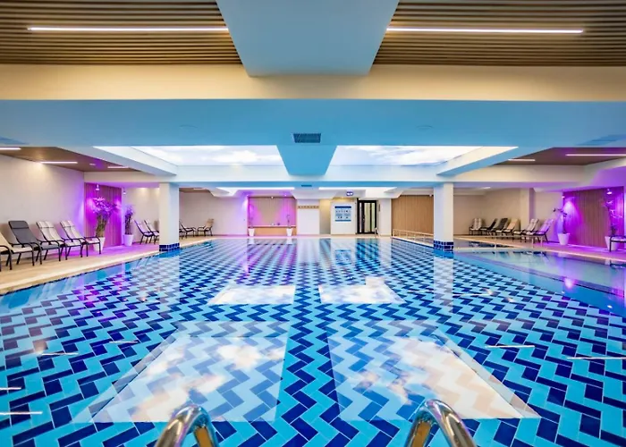 Natura Seasons Boutique Hotel 4*