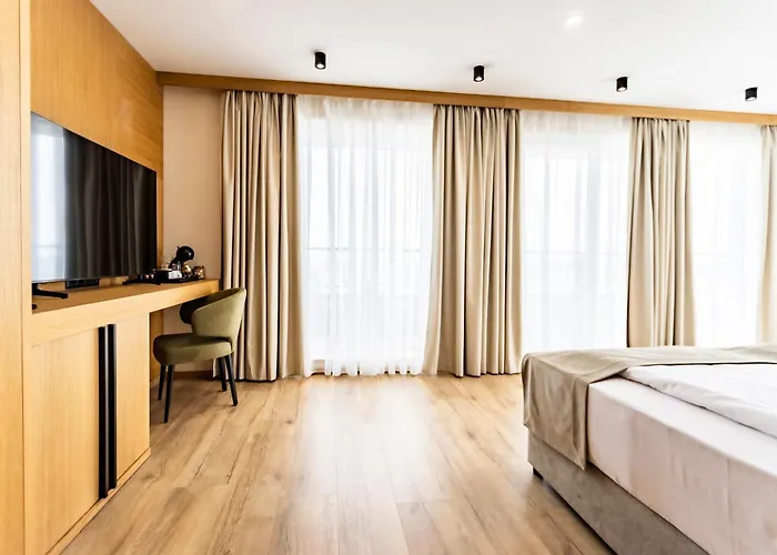Natura Seasons Boutique 4* Burgas City