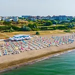Natura Seasons Boutique 4* Burgasz