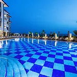 Natura Seasons Boutique Szálloda