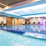 Natura Seasons Boutique 4*