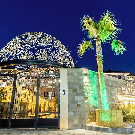 Natura Seasons Boutique 4* Burgas